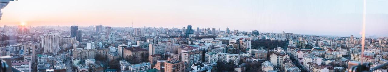 Royal Tower Luxurious Smart Residence Kiev Esterno foto