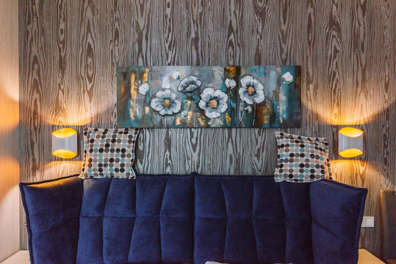 Royal Tower Luxurious Smart Residence Kiev Esterno foto